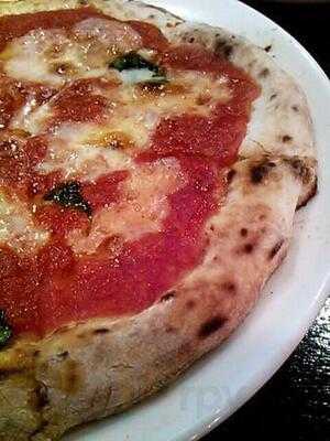 イタリアンダイニング＆バル オイノス〜oinos〜