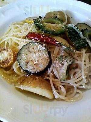 イタリアンダイニング＆バル オイノス〜oinos〜