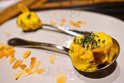 ラグー&ウィスキーハウス