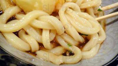 梅田 釜たけうどん