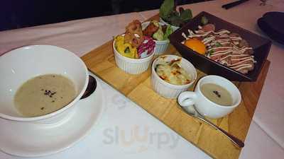 クアトロクローバー