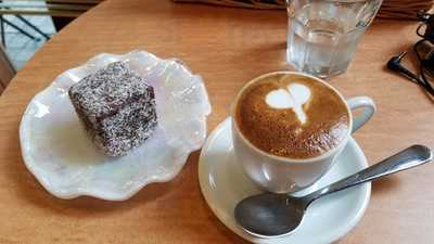 カフェエリオットアベニュー