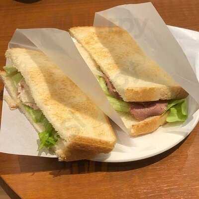 カフェ・ド・クリエ クイーンズスクエア横浜店