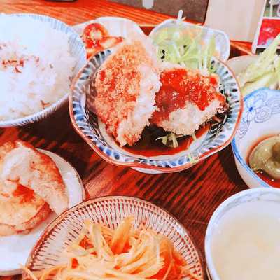 平和的ごはんパドマ