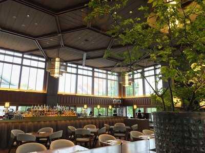 京都モダンテラス