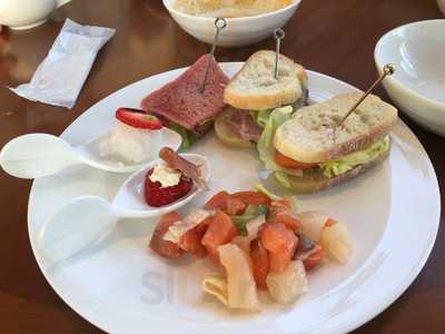 トップオブユニバーサル