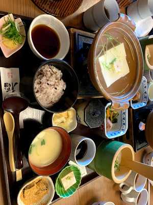 嵯峨とうふ 稲 北店