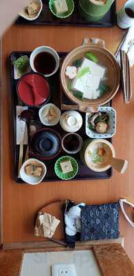 嵯峨とうふ 稲 北店