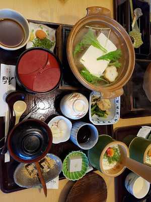 嵯峨とうふ 稲 北店