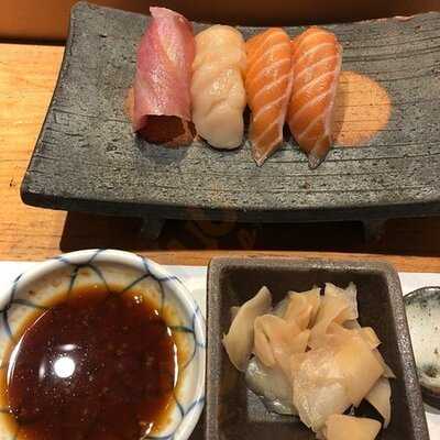 本等鮨 海馬 本店