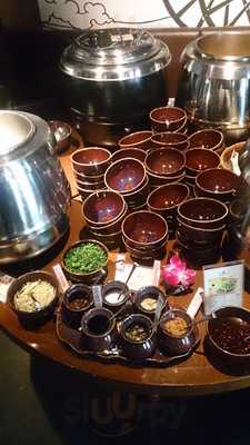 Chedi Luang 淀屋橋