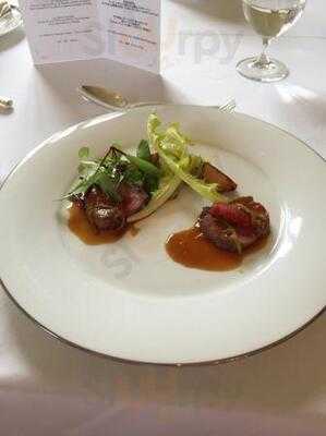 スペシャリティ レストラン マルメゾン