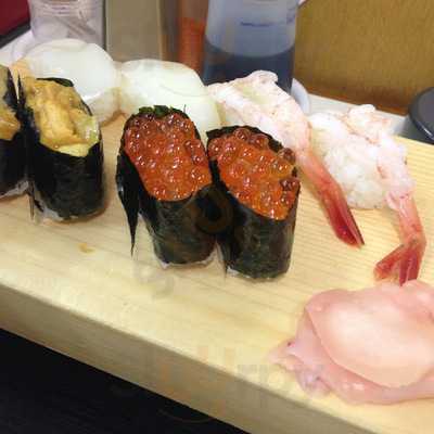 シマワキ水産 八食店