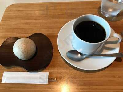 トラヤ トウキョウ