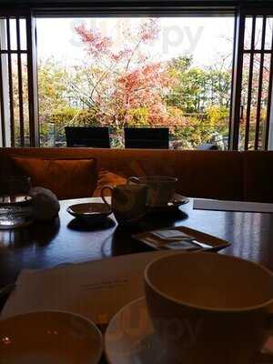 ザ・ロビーラウンジ