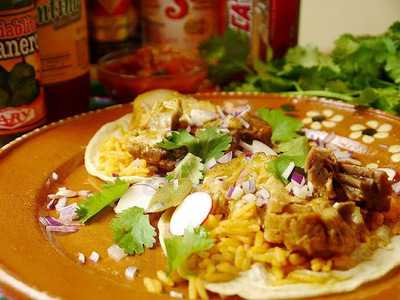 メキシコ料理 オラ タコス バー