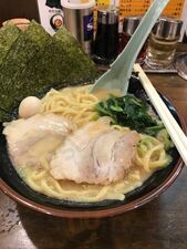 横浜家系ラーメン 銀輪家