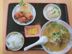 かもめ食堂