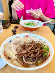 萬まるラーメン須惠店