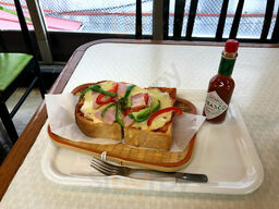 館山中村屋 館山駅前店