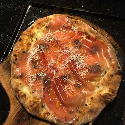 ピッツァライオンロック