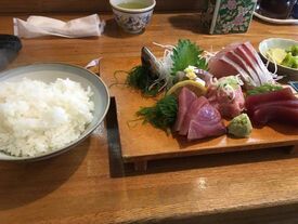 味処あさみ