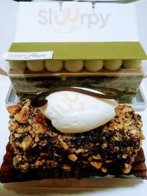 アルション 近鉄生駒店