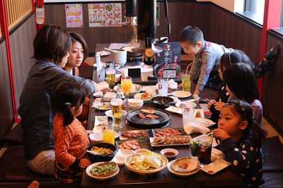 赤から くりえいと宗像店