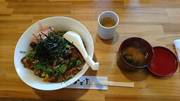 居食屋かどた
