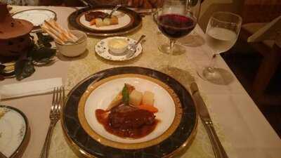 フレンチレストラン シェ ささ原