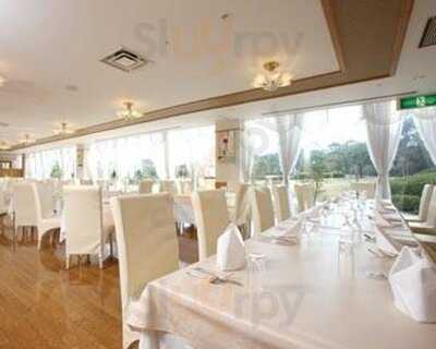 ダイニングレストラン 四季