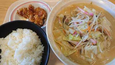 華さん食堂 宗像店