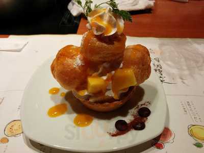 きんのぶた 北生駒上町