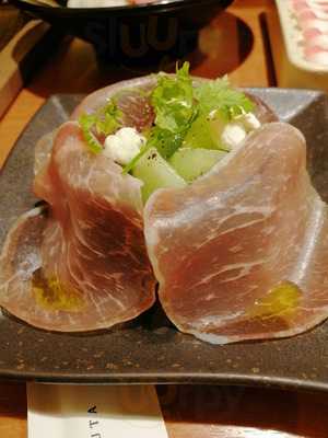 きんのぶた 北生駒上町