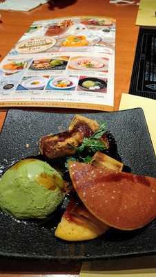 きんのぶた 北生駒上町