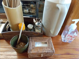 麺屋 むすび