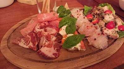 ピッツァリア ダ エンヅォ