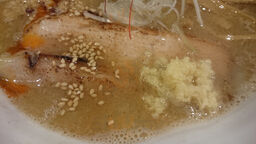 麺や亀陣