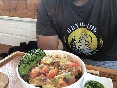 808 Pokebowls Okinawa