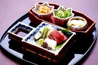 寿司カウンター 雲海