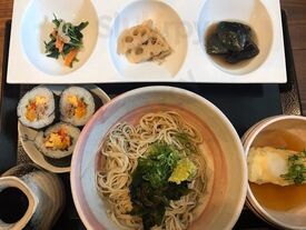手打ち蕎麦 楽庵