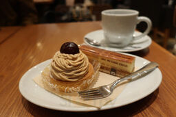 スティック スイーツ ファクトリー イオン高の原店