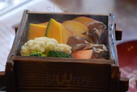 震湯カフェ内蔵丞