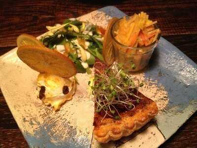 アトリエカフェバー誠平