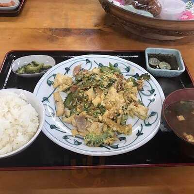 お食事の店 くろちゃん