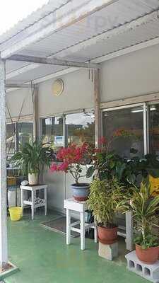 お食事の店 くろちゃん