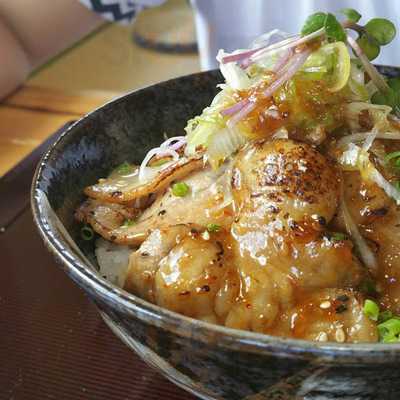 やんばる 花咲食堂