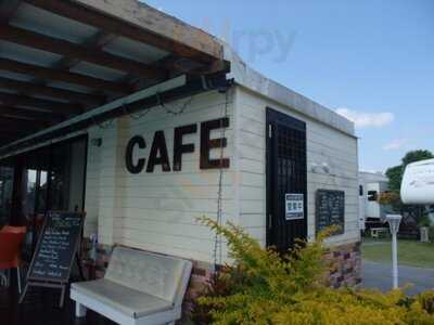 ウッドペッカー 今帰仁