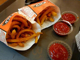 A&w 牧港店