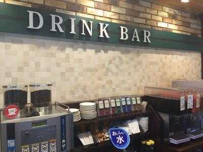 ガスト 沖縄佐敷店